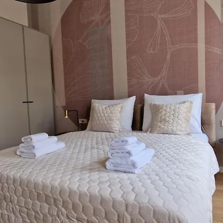 Nobile With Private Parking * オパティヤ