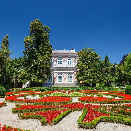 Apartment Luxury Nobile With Private Parking