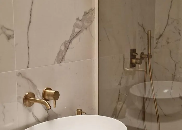 Luxury Nobile With Private Parking Apartment