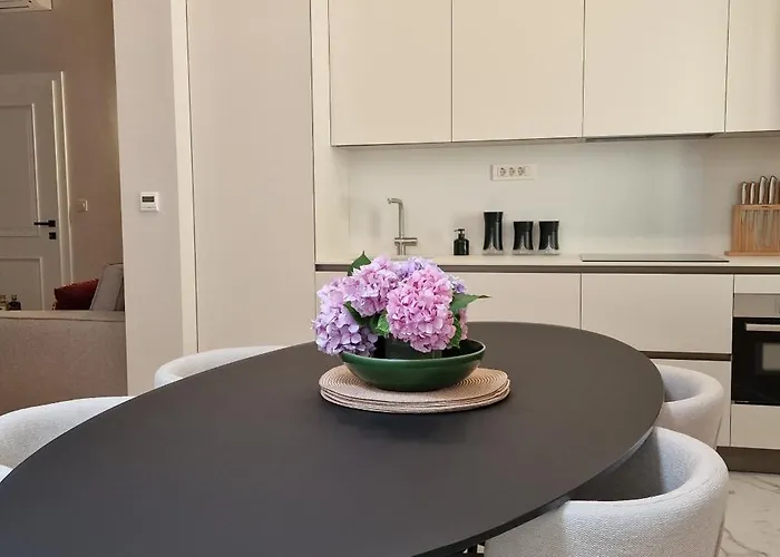 Luxury Nobile With Private Parking Apartamento *