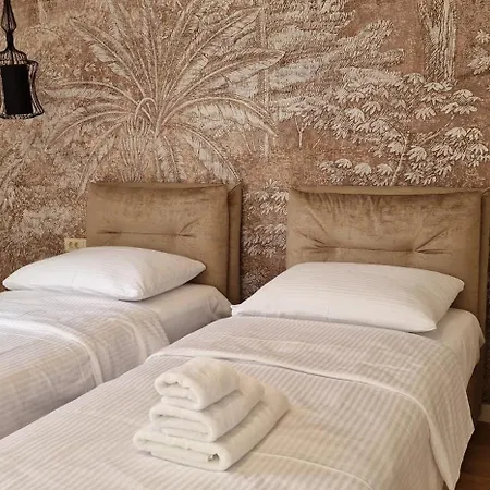 Luxury Nobile With Private Parking Daire *