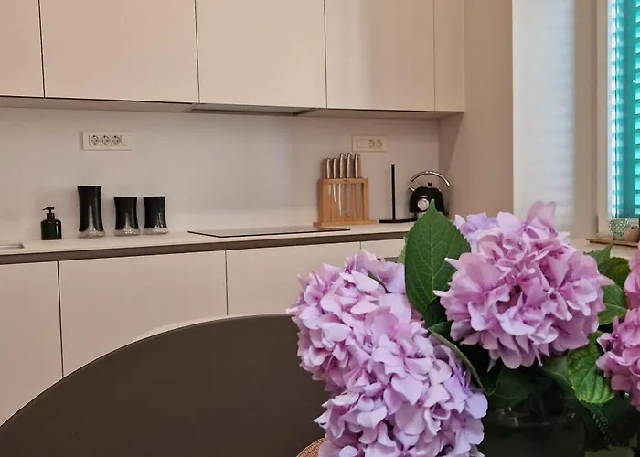 Luxury Nobile With Private Parking