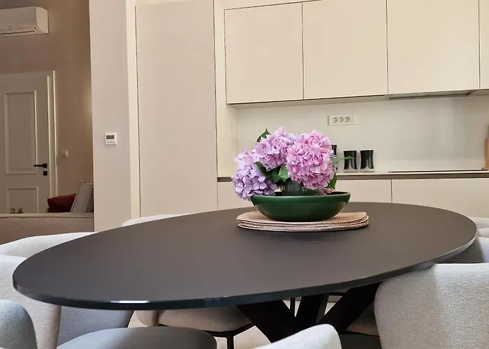 Luxury Nobile With Private Parking